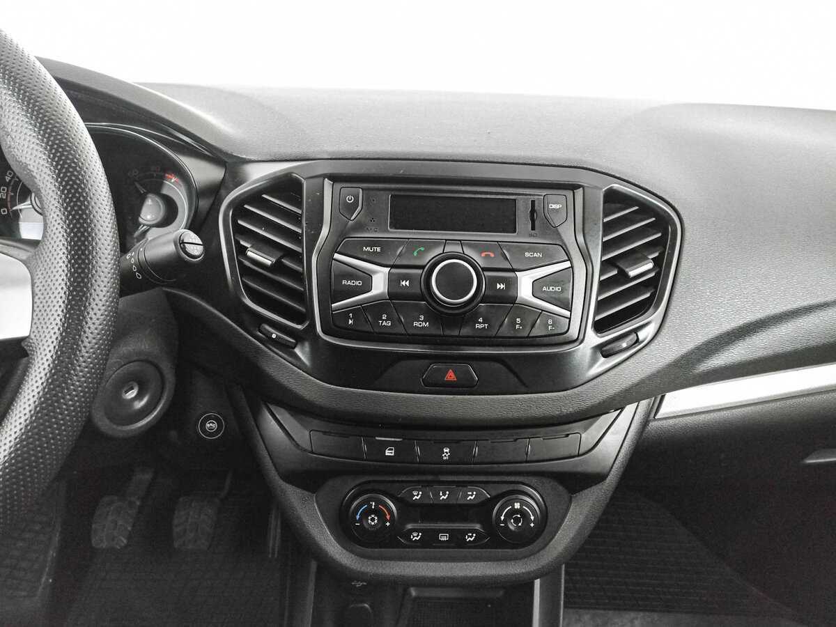 Купить Лада (ВАЗ) Веста, 2017, 156 400 км.. Фото: #12