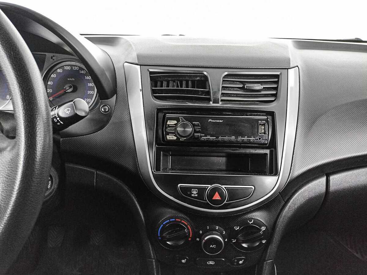 Купить Хендай Солярис, 2015, 202 110 км.. Фото: #12