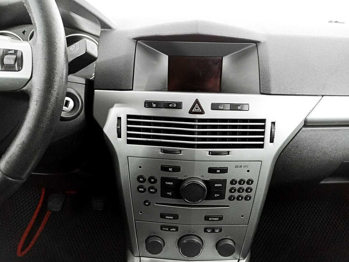 Купить Опель Астра, 2012, 237 479 км.. Фото: #12