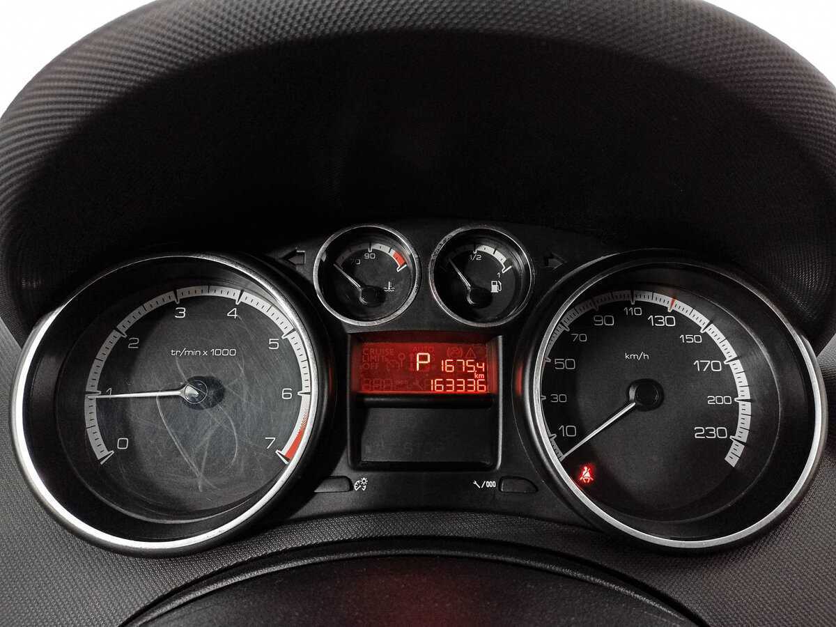 Купить Пежо 408, 2012, 163 337 км.. Фото: #9