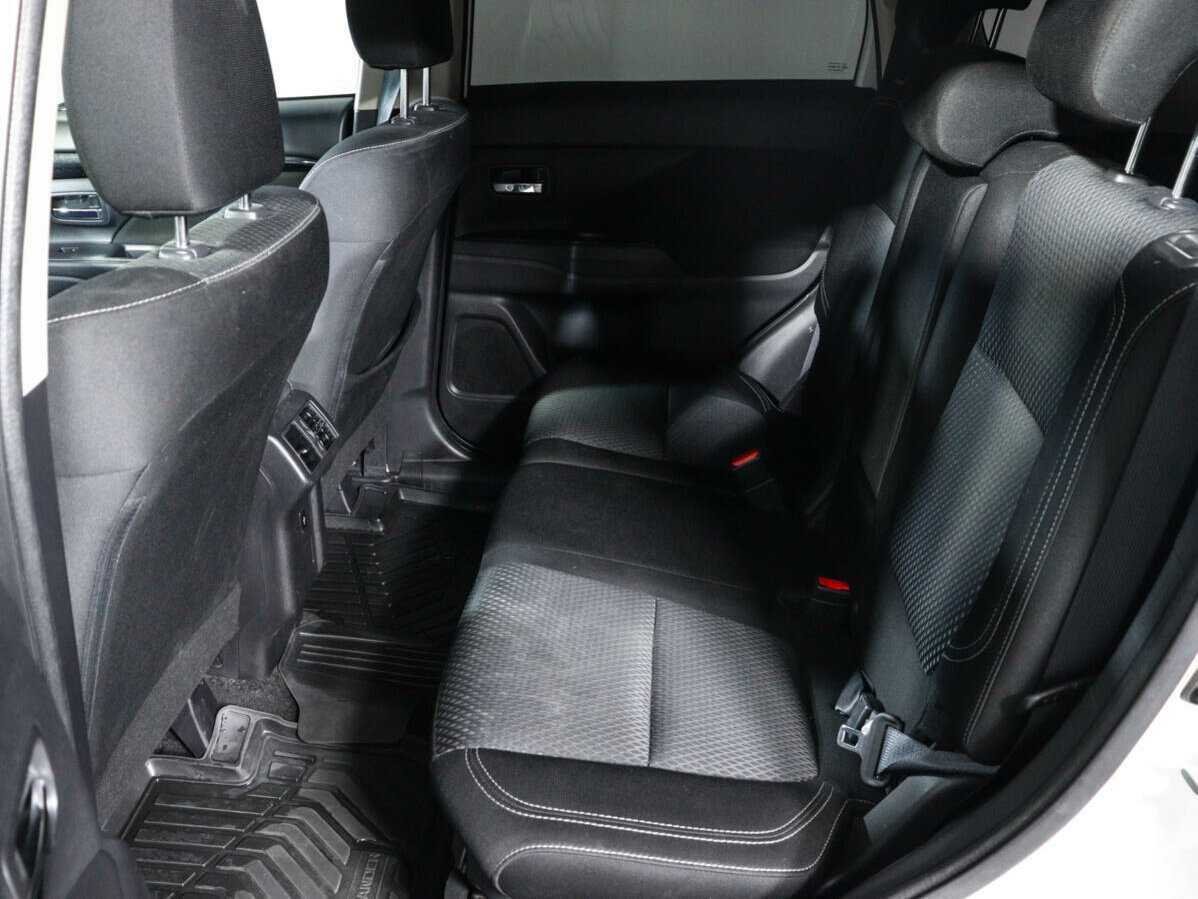 Купить Mitsubishi Outlander, 2019, 49 800 км.. Фото: #9