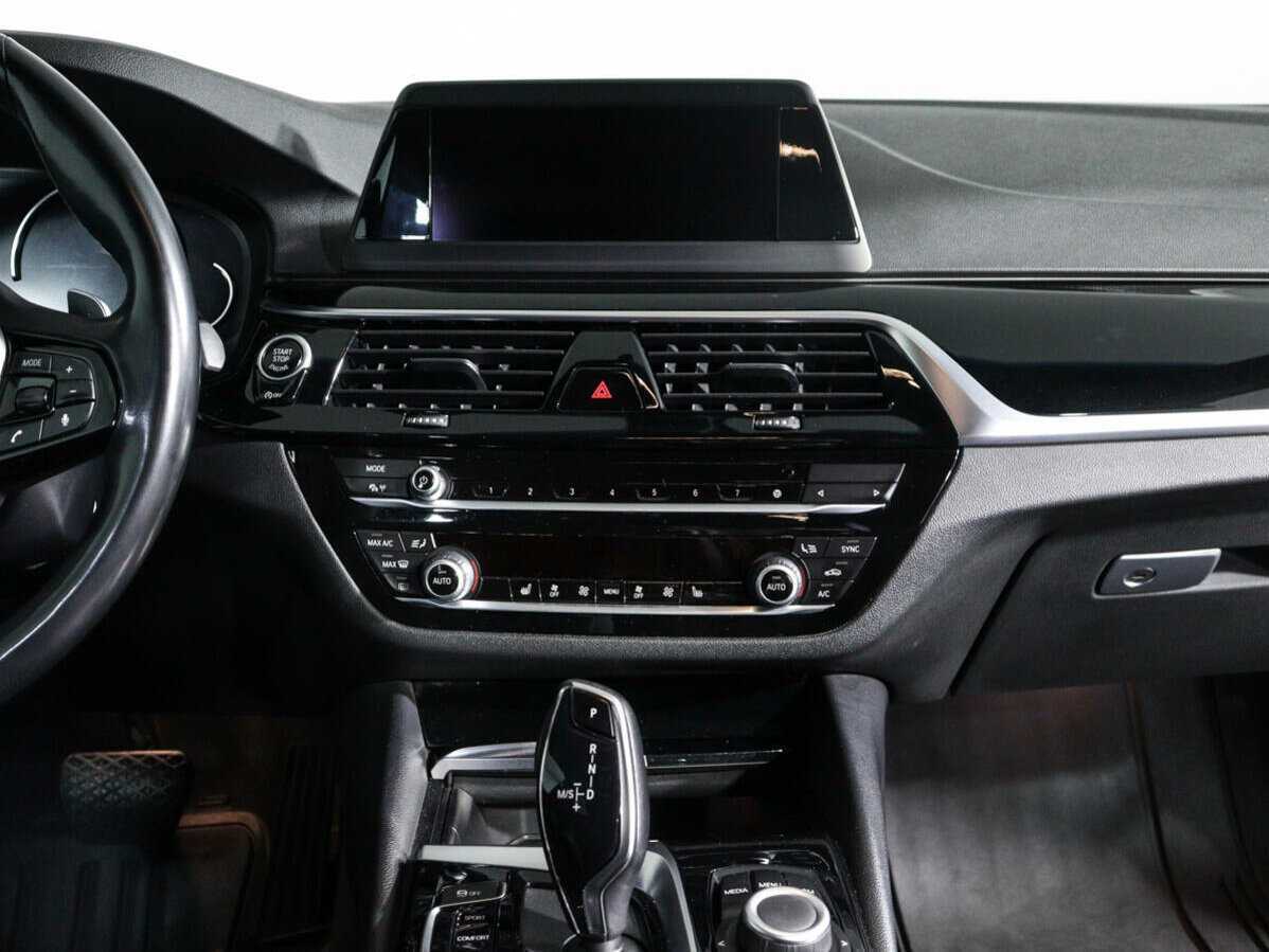 Купить BMW 5 серии, 2019, 191 420 км.. Фото: #10