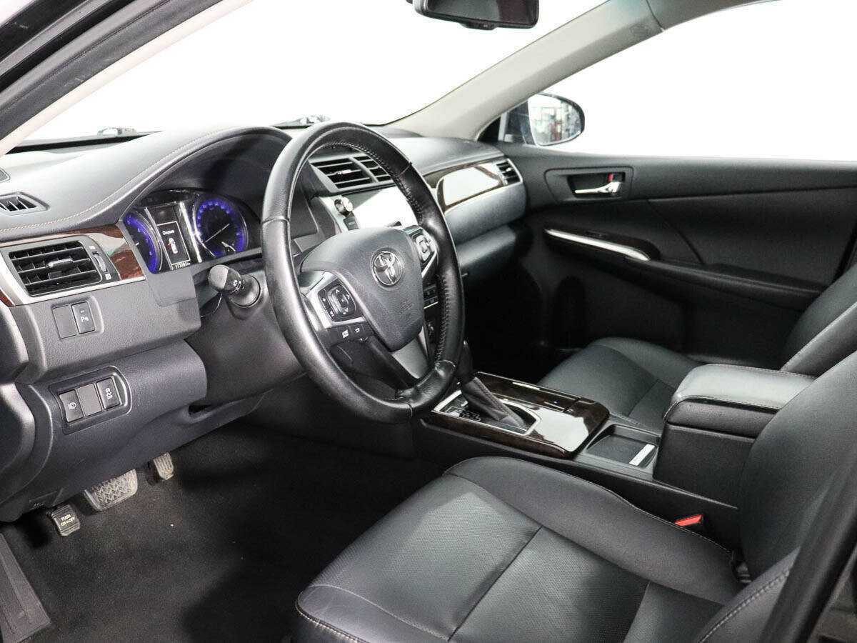 Купить Toyota Camry, 2017, 117 265 км.. Фото: #9