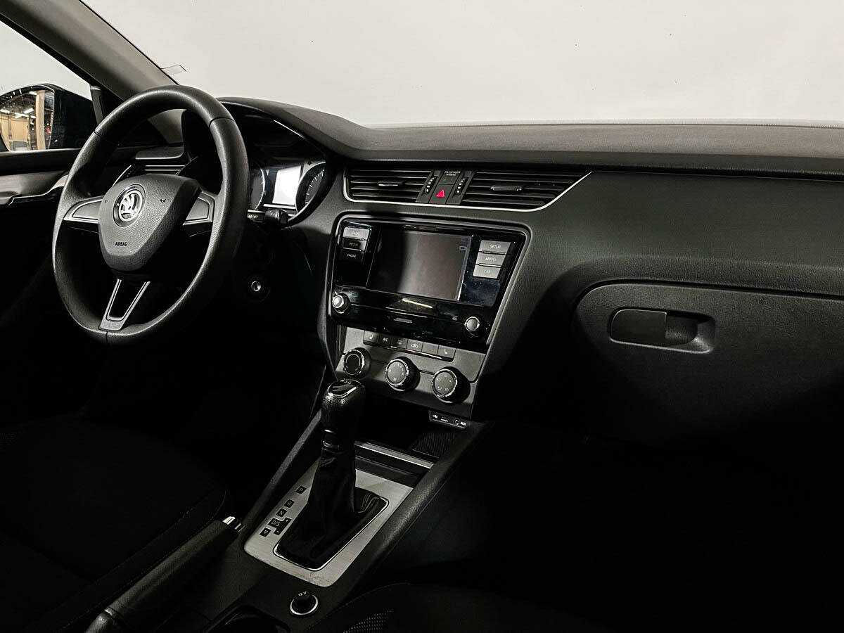 Купить Шкода Октавия, 2017, 117 673 км.. Фото: #8