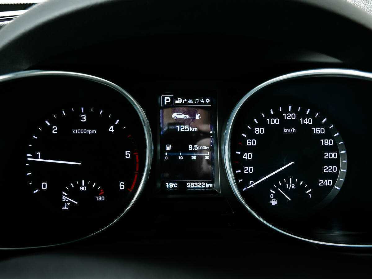 Купить Hyundai Santa Fe, 2016, 98 263 км.. Фото: #8