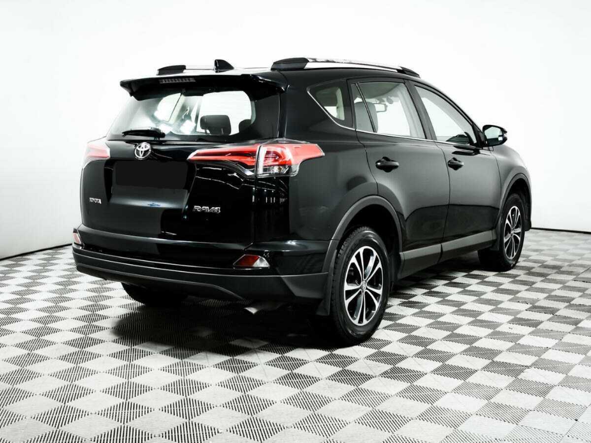 Купить Toyota RAV4, 2018, 66 636 км.. Фото: #4