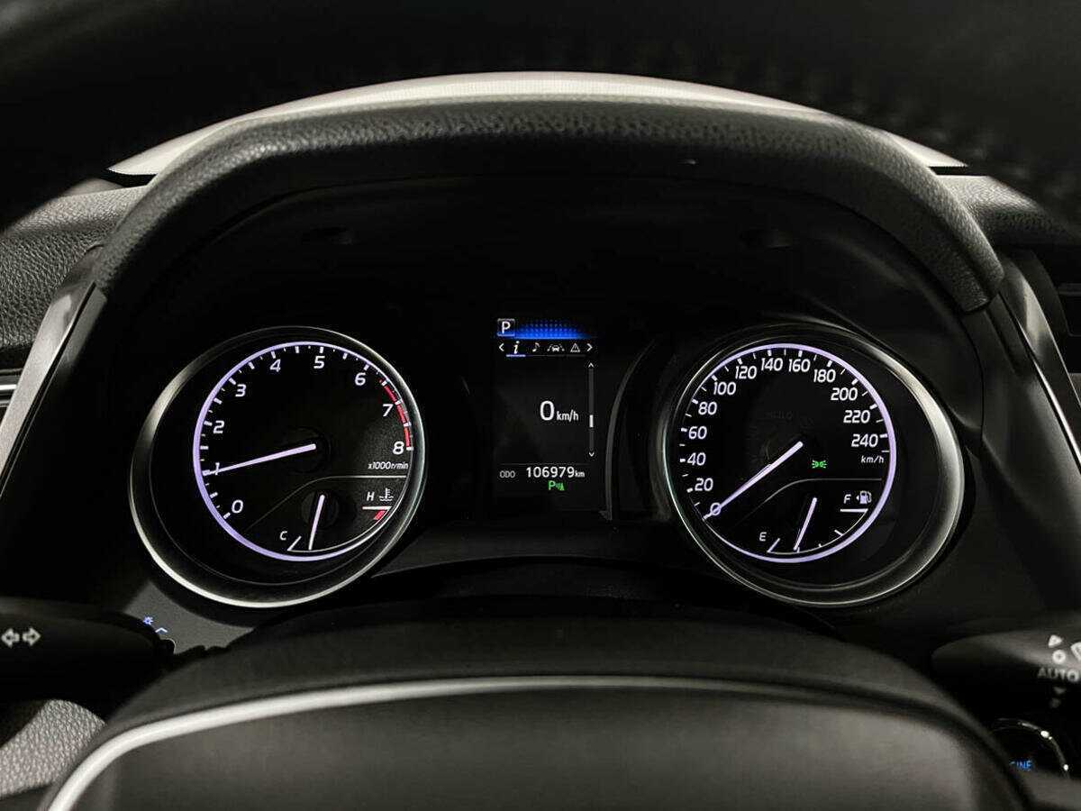 Купить Toyota Camry, 2018, 106 160 км.. Фото: #10