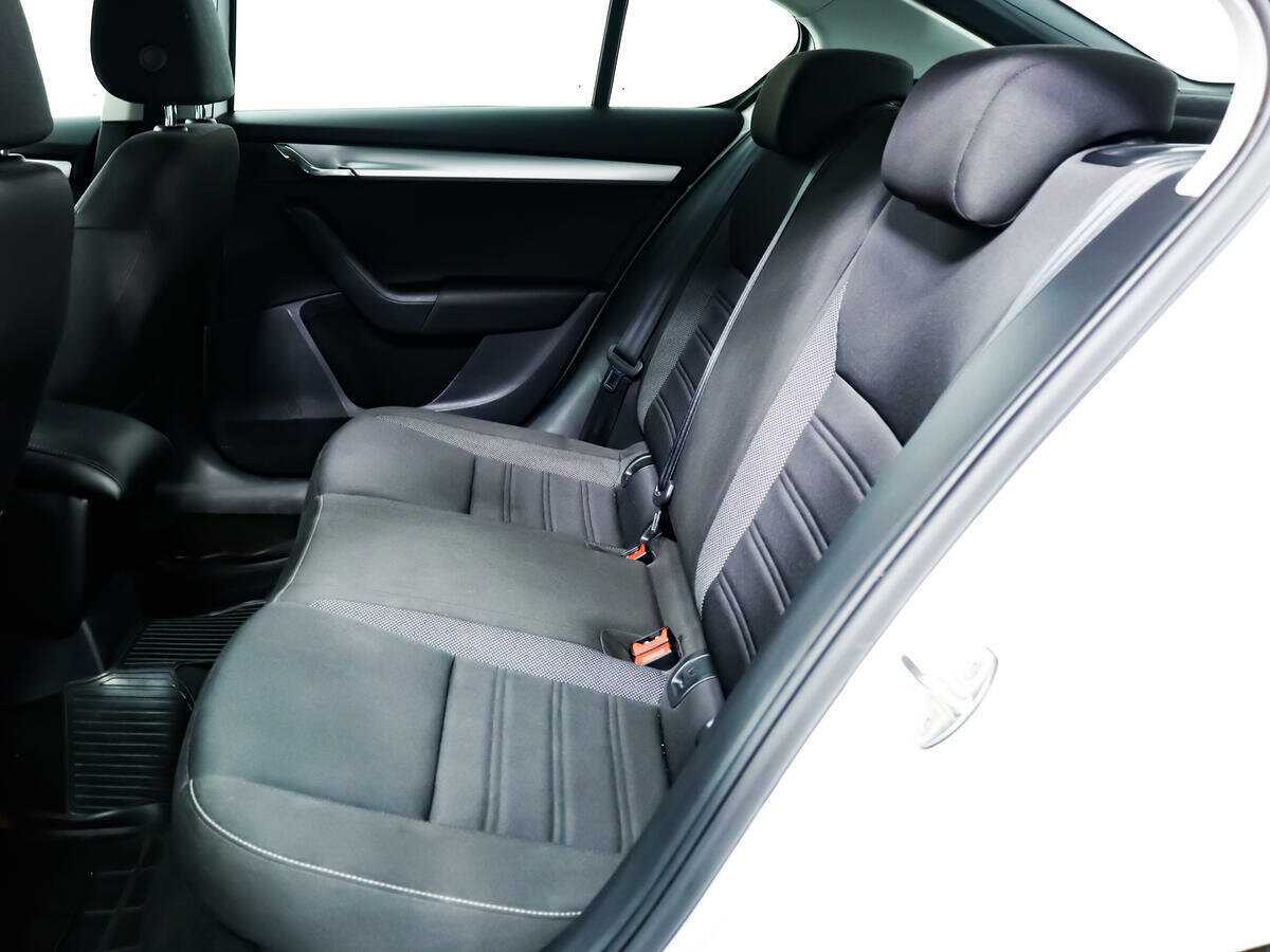 Купить Шкода Октавия, 2018, 122 335 км.. Фото: #11