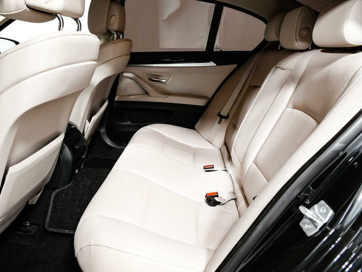 Купить BMW 5 серии, 2013, 119 443 км.. Фото: #11