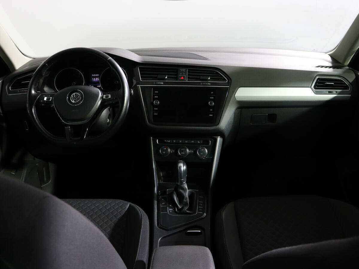 Купить Volkswagen Tiguan, 2017, 68 927 км.. Фото: #9