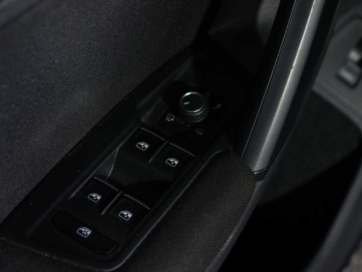 Купить Volkswagen Tiguan, 2017, 68 927 км.. Фото: #17