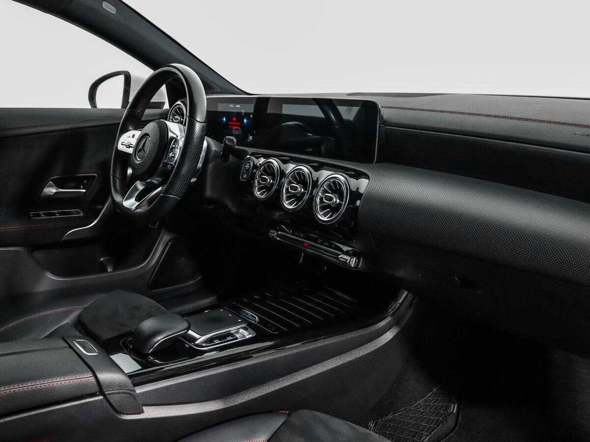 Купить Mercedes-Benz CLA, 2019, 80 484 км.. Фото: #12