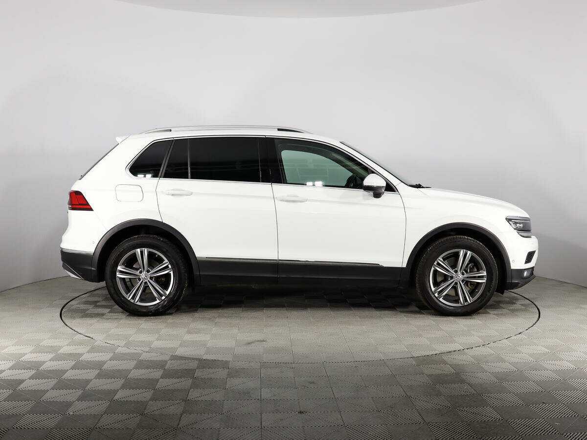 Купить Volkswagen Tiguan, 2018, 108 775 км.. Фото: #3