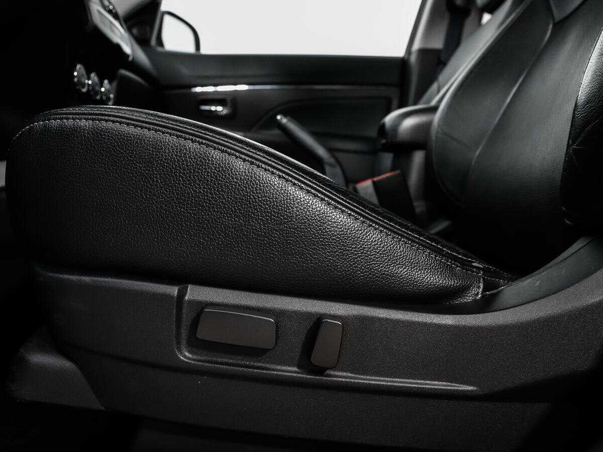 Купить Митсубиши АС-Икс, 2012, 141 430 км.. Фото: #9