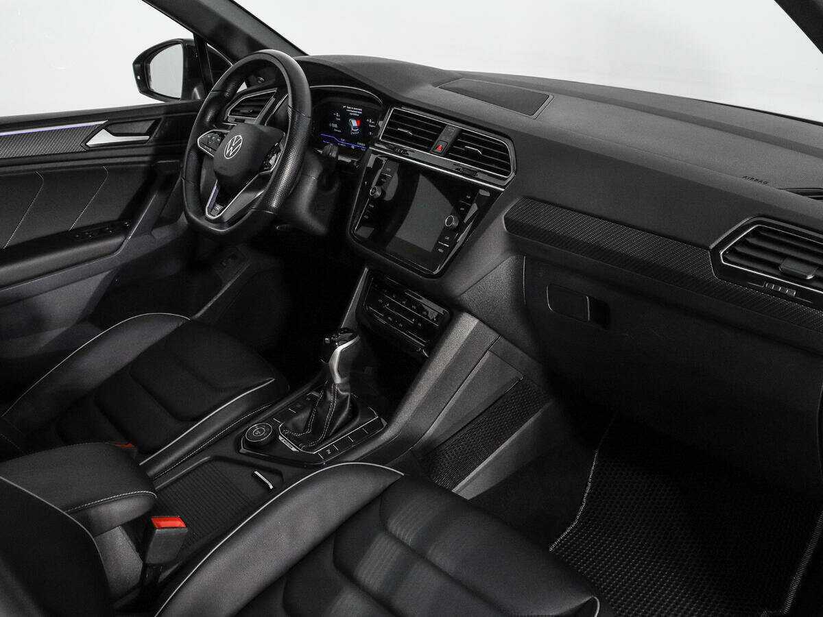 Купить Volkswagen Tiguan, 2021, 71 470 км.. Фото: #8