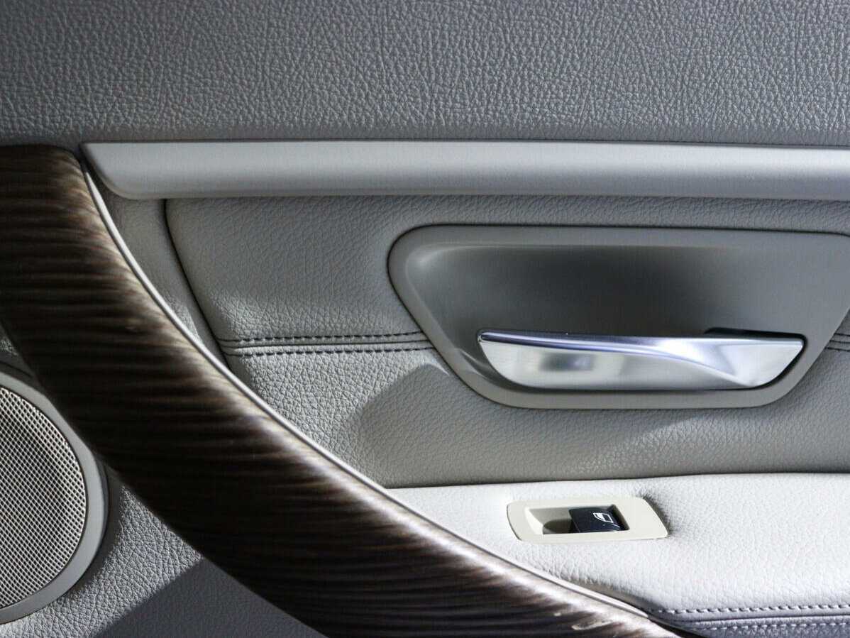 Купить BMW 3 серии, 2013, 161 645 км.. Фото: #17