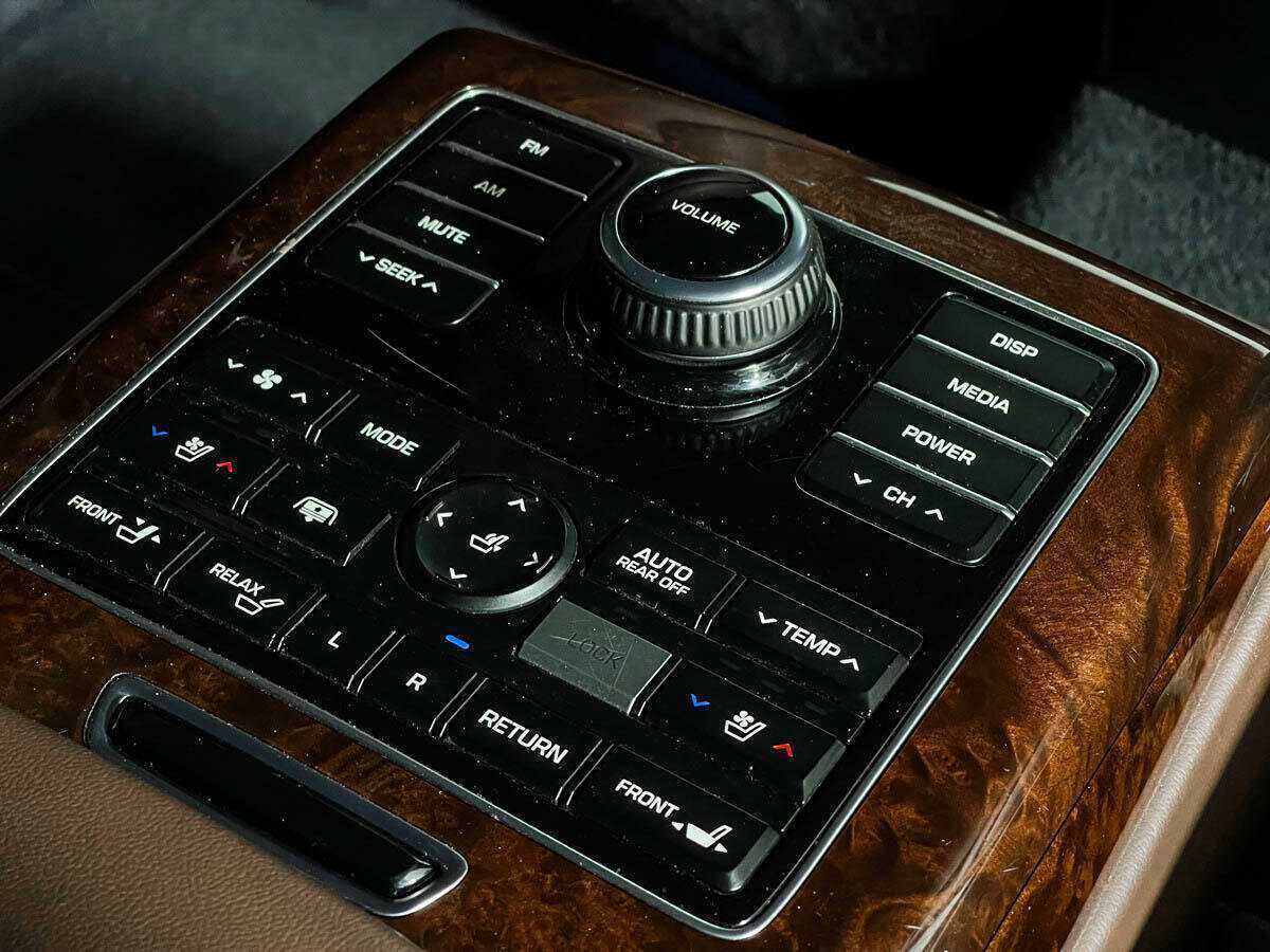 Купить Hyundai Equus, 2014, 207 750 км.. Фото: #16