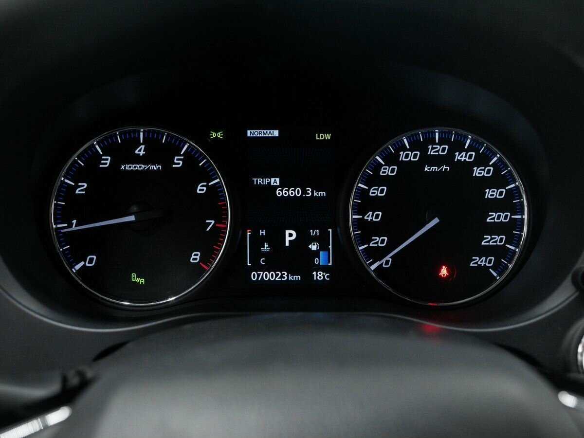 Купить Mitsubishi Outlander, 2018, 70 020 км.. Фото: #23