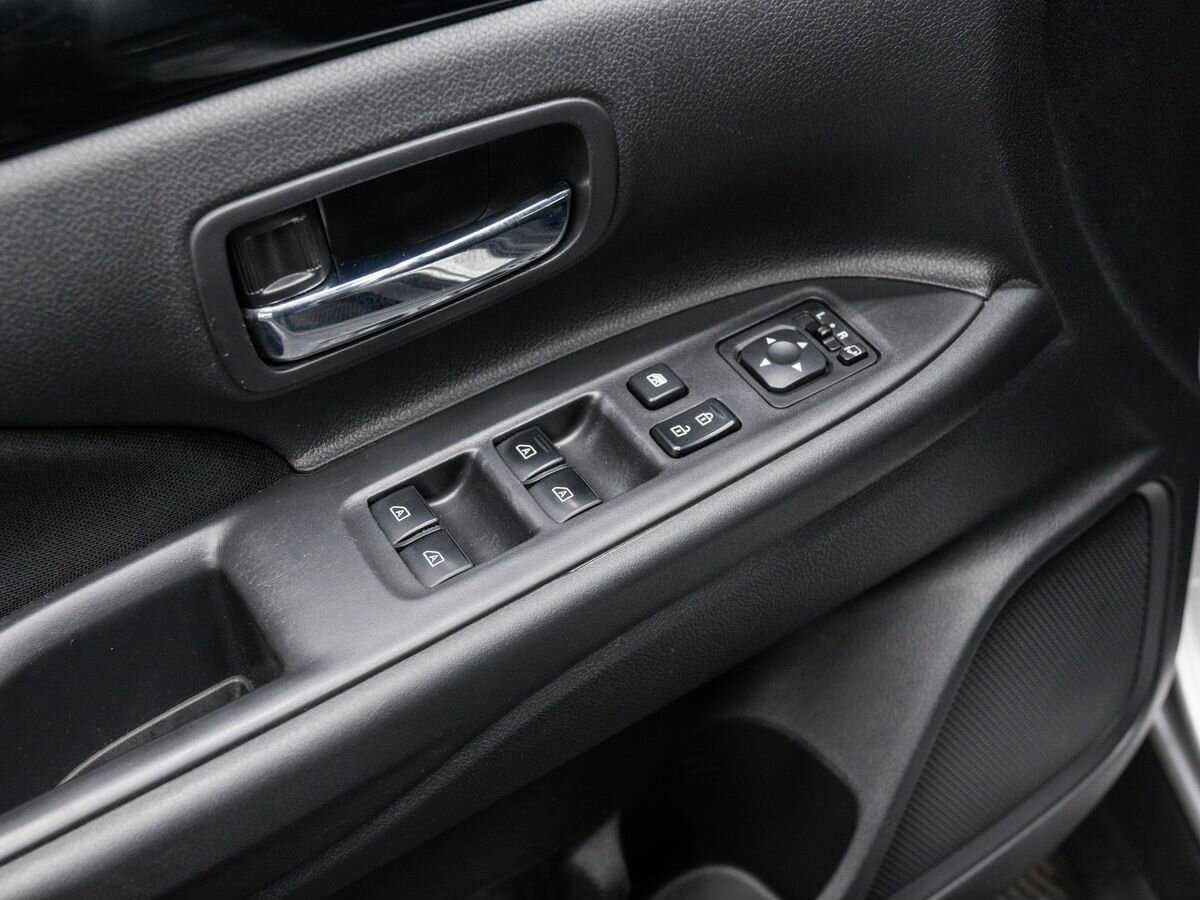 Купить Mitsubishi Outlander, 2019, 111 462 км.. Фото: #15