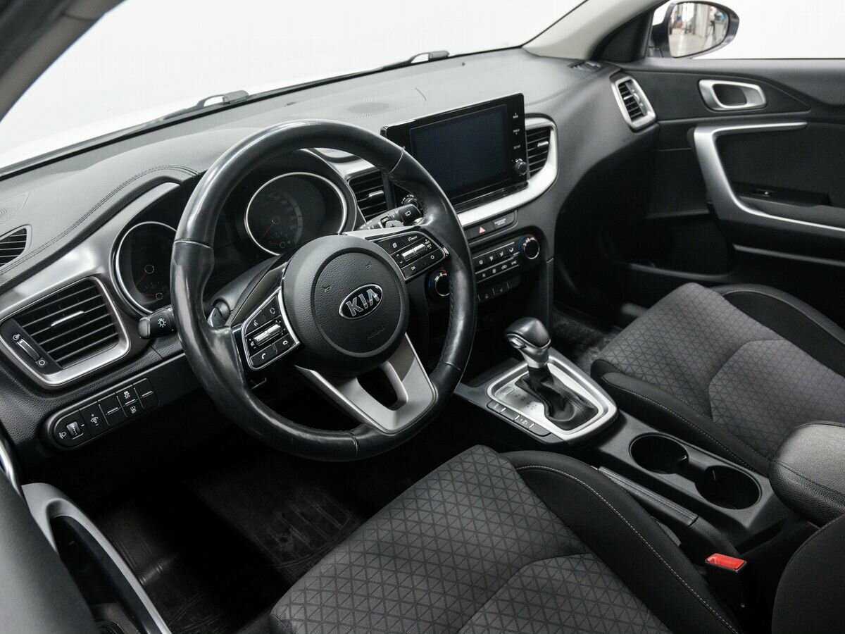 Купить Kia Ceed, 2020, 56 000 км.. Фото: #13