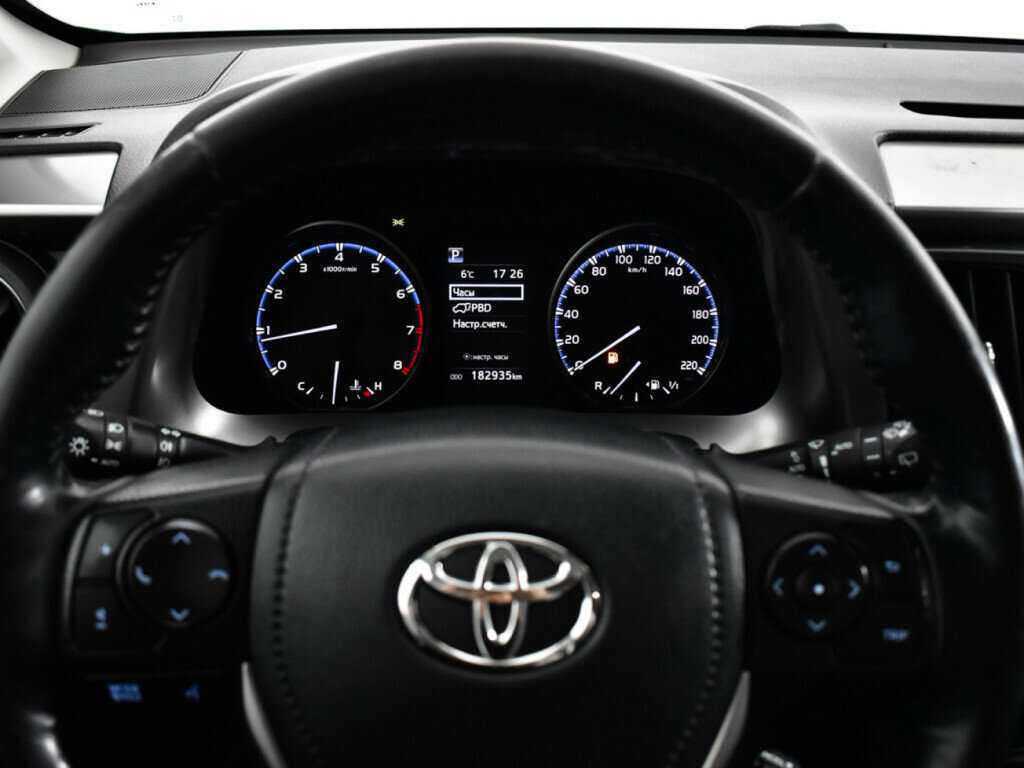 Купить Toyota RAV4, 2018, 182 931 км.. Фото: #10