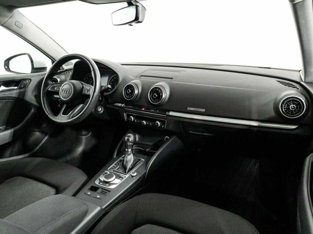 Купить Audi A3, 2017, 79 637 км.. Фото: #8