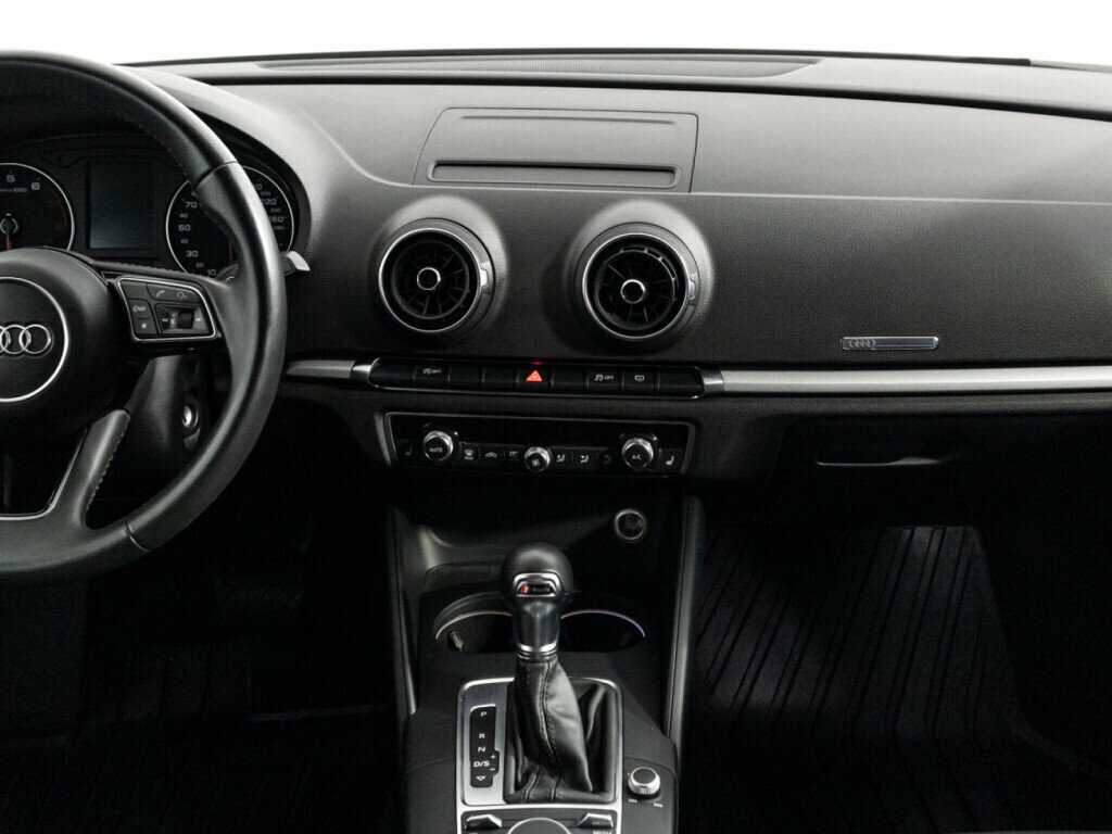 Купить Audi A3, 2017, 79 637 км.. Фото: #13