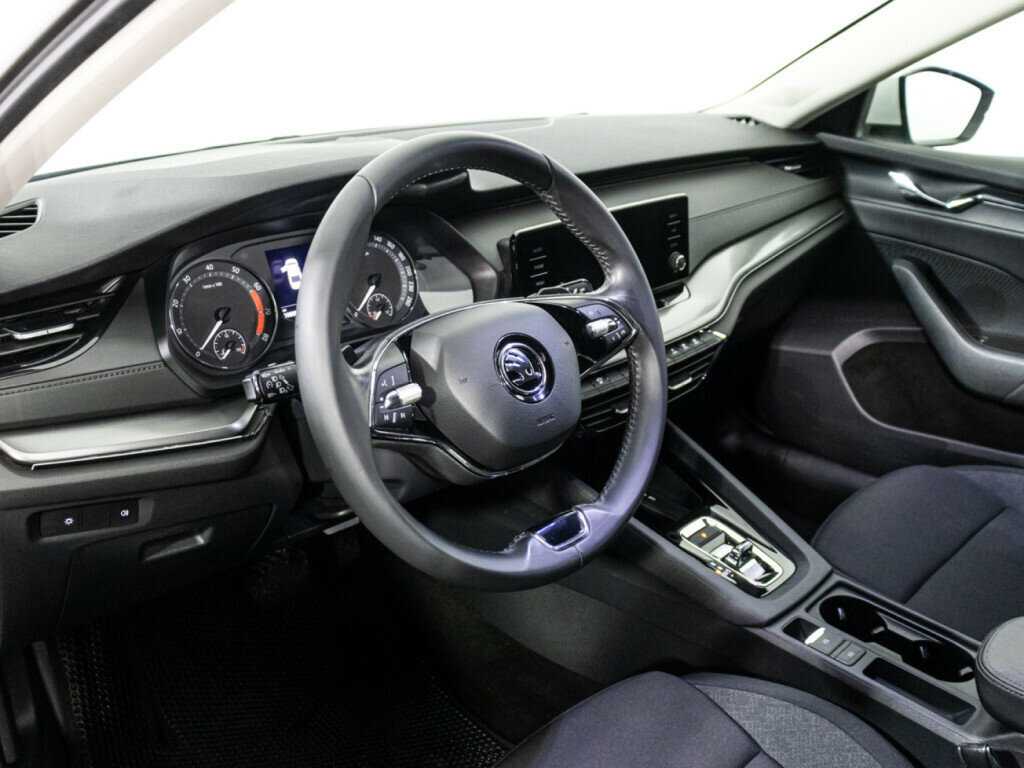 Купить Шкода Октавия, 2021, 109 684 км.. Фото: #10