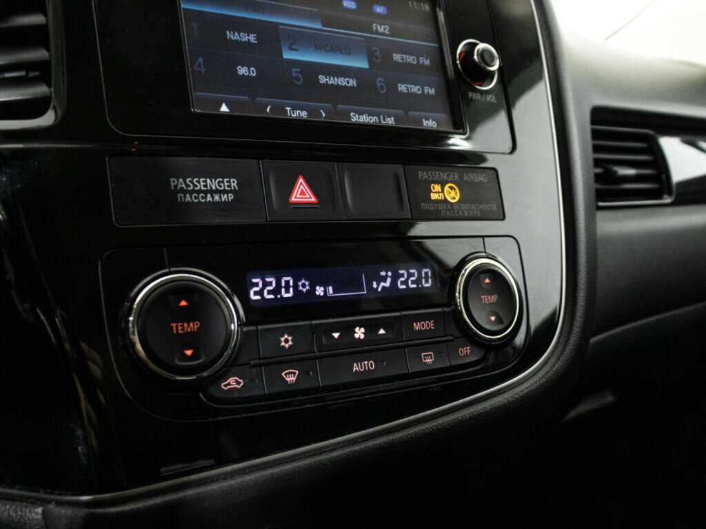 Купить Mitsubishi Outlander, 2016, 65 641 км.. Фото: #15