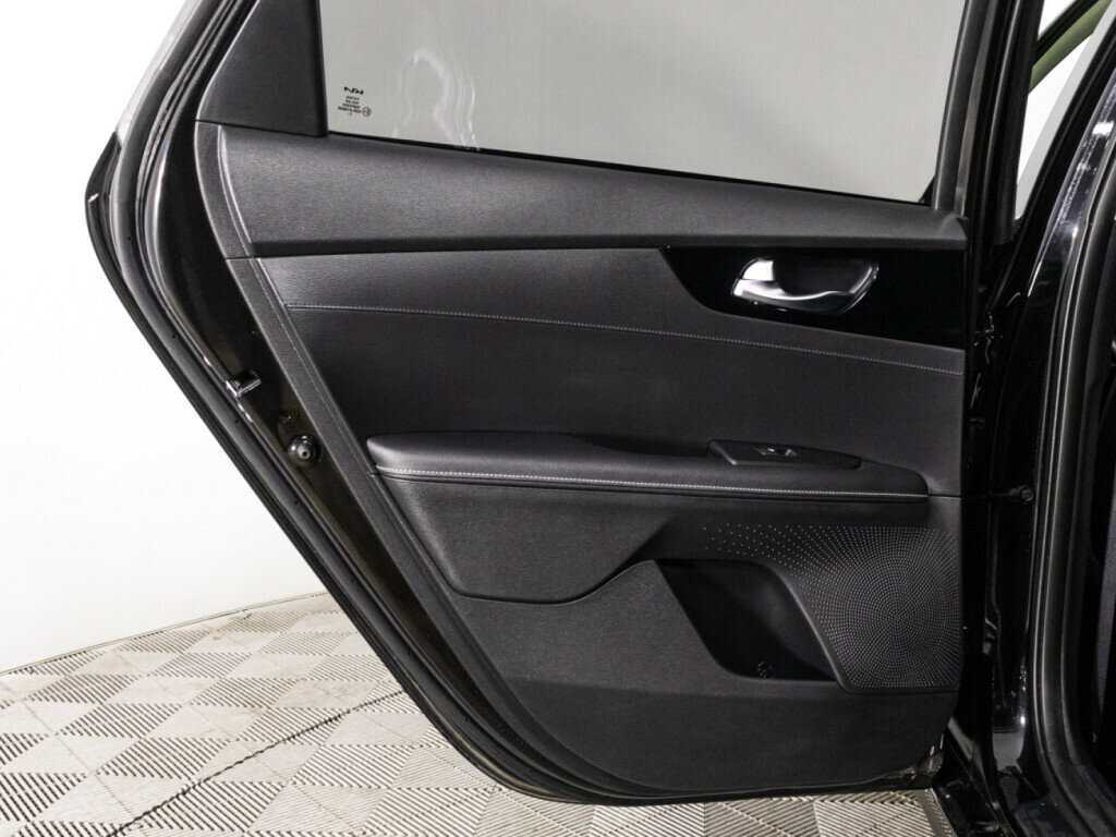 Купить Kia Cerato, 2022, 60 130 км.. Фото: #25