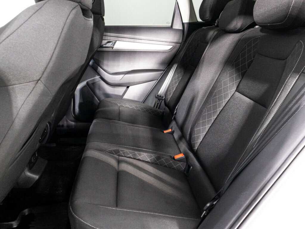 Купить Skoda Karoq, 2020, 99 388 км.. Фото: #9