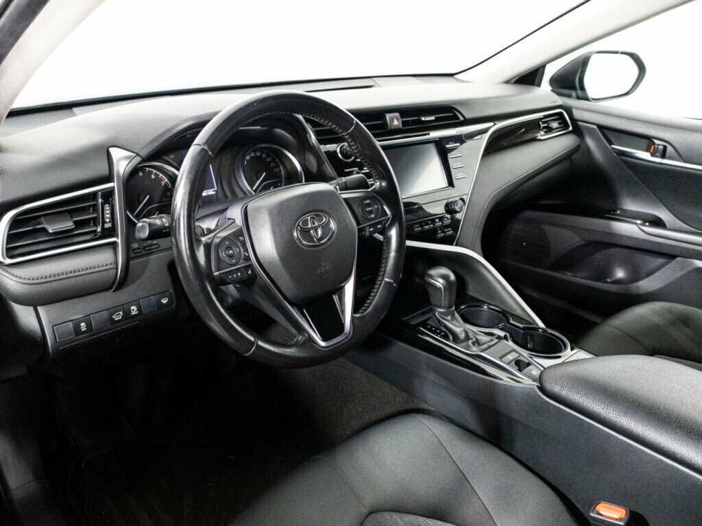 Купить Toyota Camry, 2019, 86 166 км.. Фото: #10