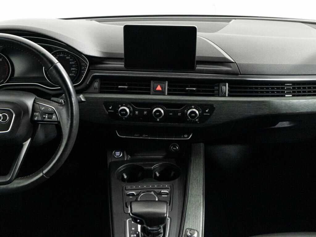 Купить Audi A4, 2017, 65 015 км.. Фото: #13