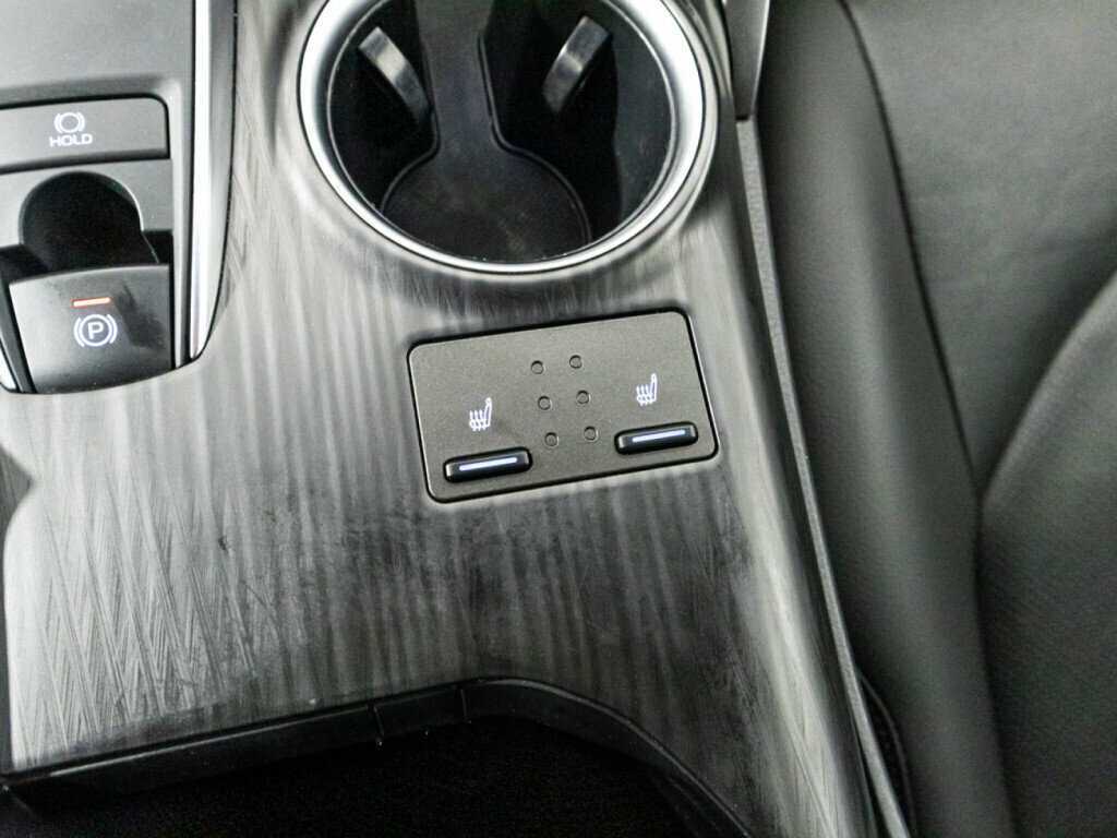 Купить Toyota Camry, 2021, 139 229 км.. Фото: #16