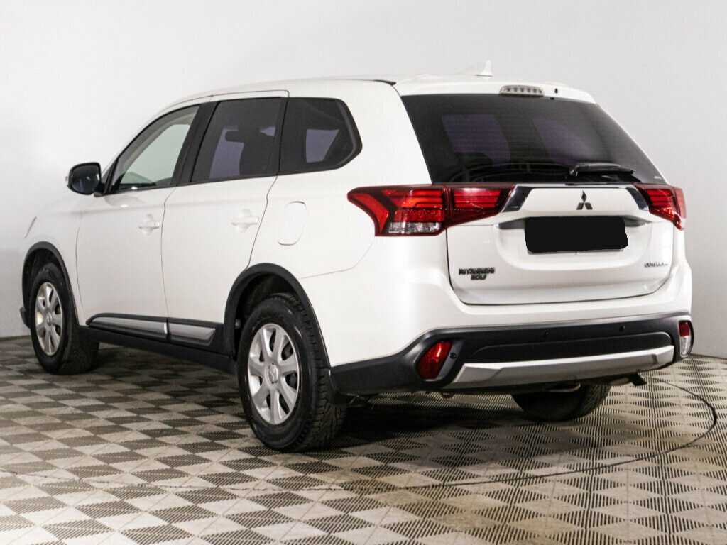 Купить Mitsubishi Outlander, 2018, 141 757 км.. Фото: #6