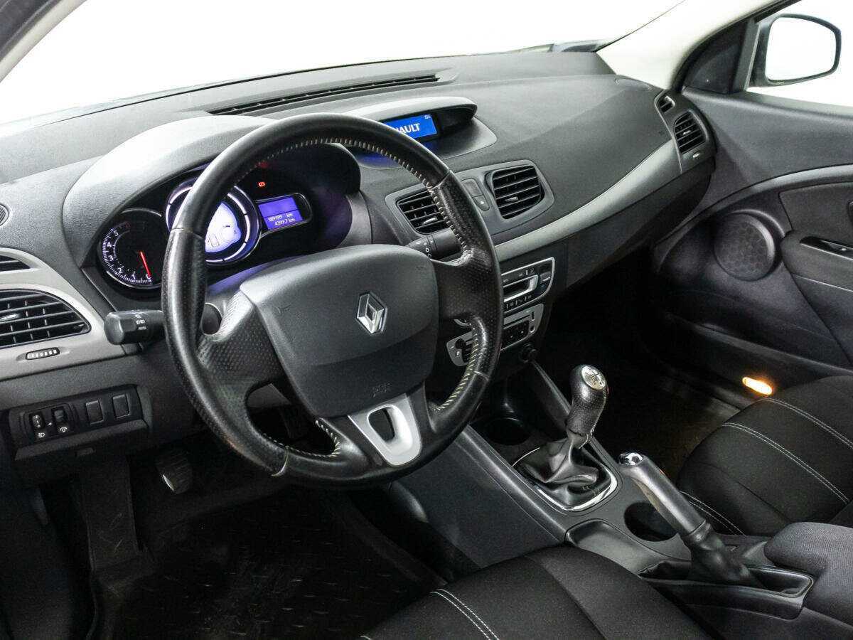 Купить Renault Fluence, 2013, 189 198 км.. Фото: #10