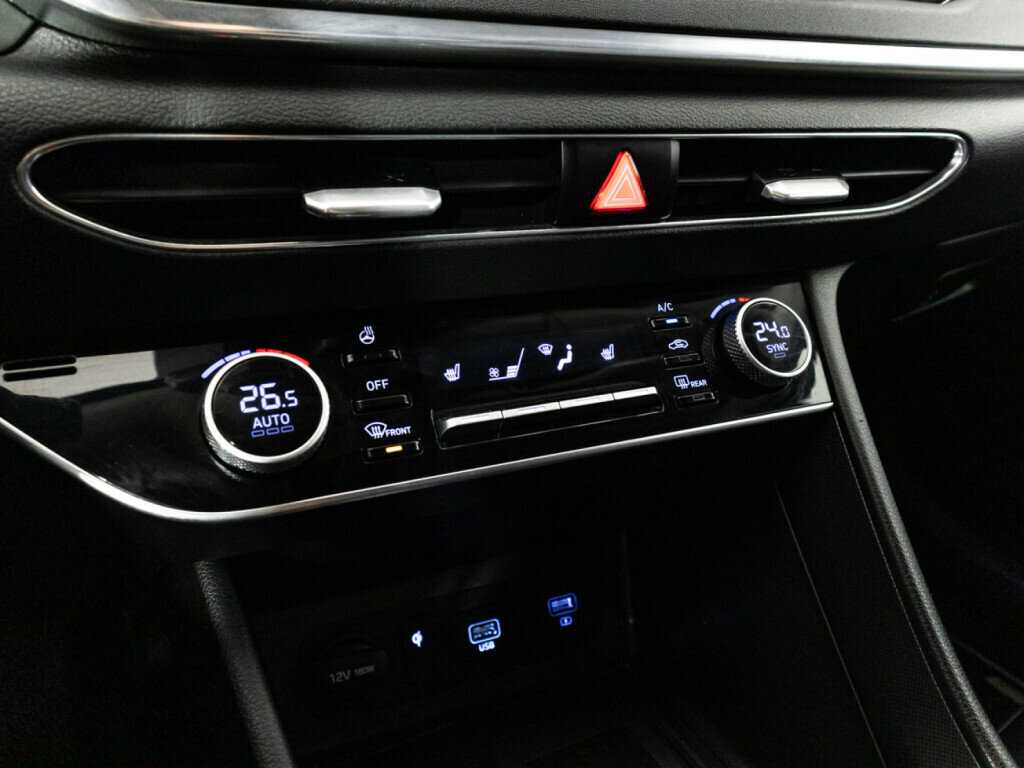 Купить Hyundai Sonata, 2019, 181 344 км.. Фото: #15