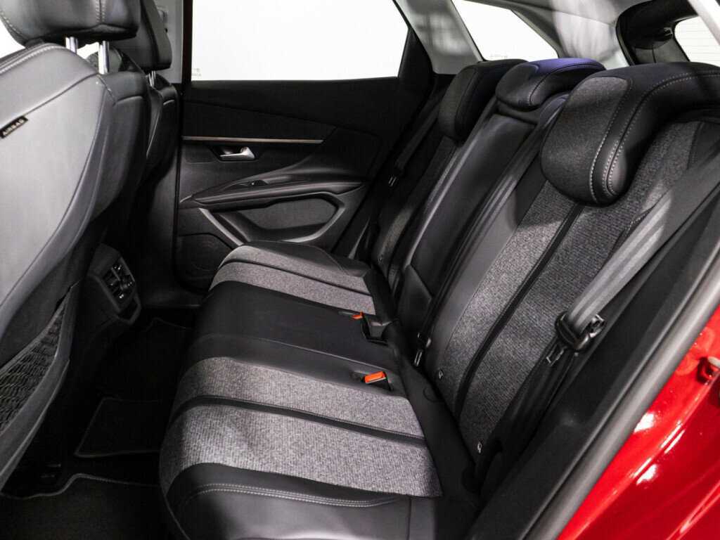 Купить Peugeot 3008, 2019, 148 449 км.. Фото: #9