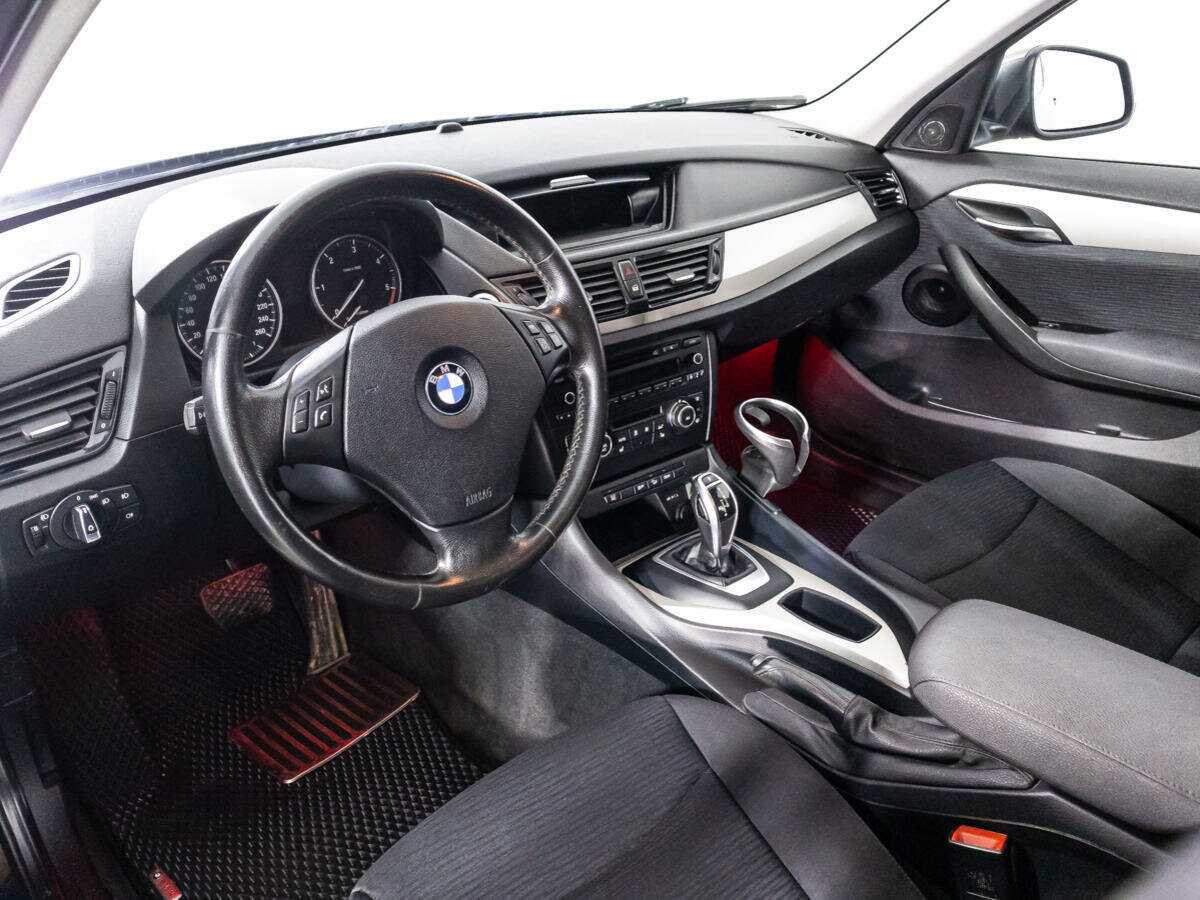 Купить BMW X1, 2014, 236 721 км.. Фото: #10