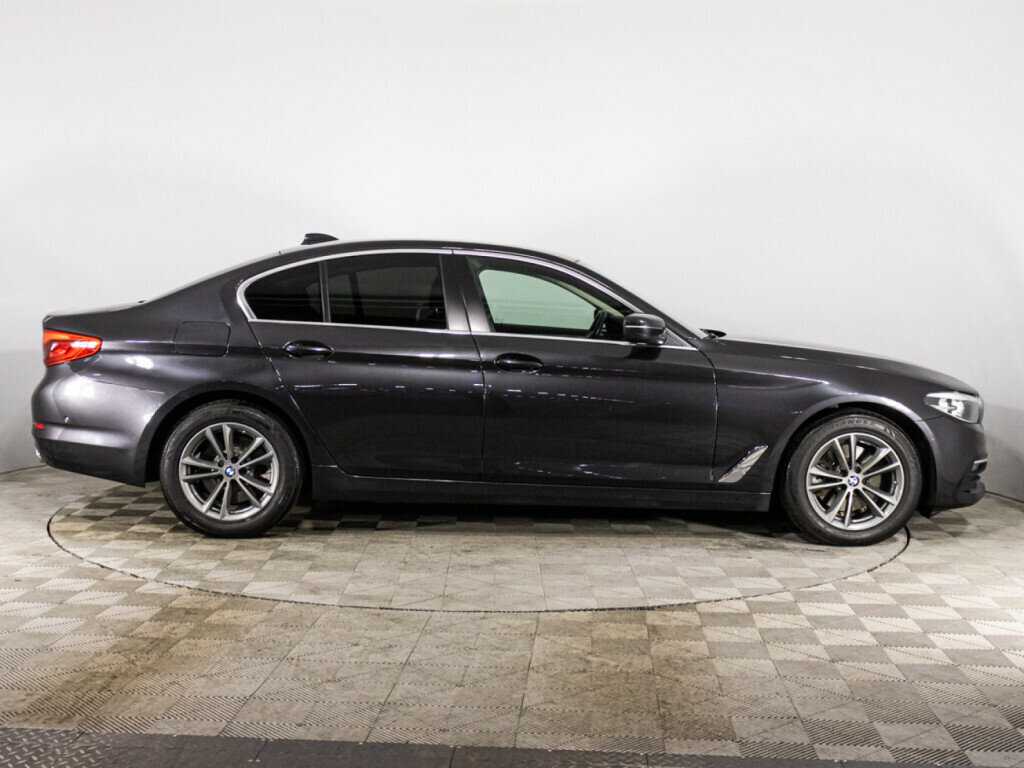 Купить BMW 5 серии, 2018, 224 955 км.. Фото: #3