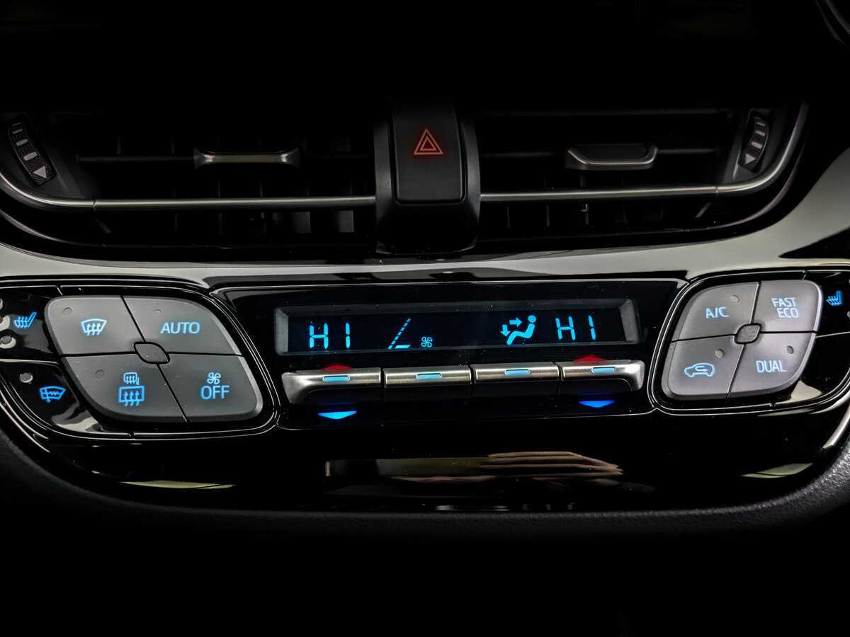 Купить Toyota C-HR, 2019, 75 933 км.. Фото: #23