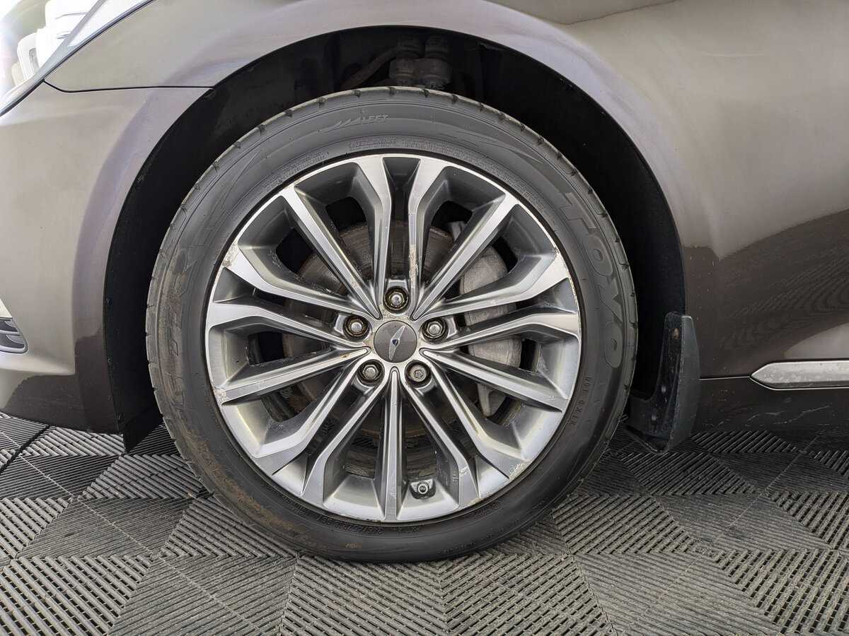 Купить Hyundai Genesis, 2015, 88 628 км.. Фото: #16