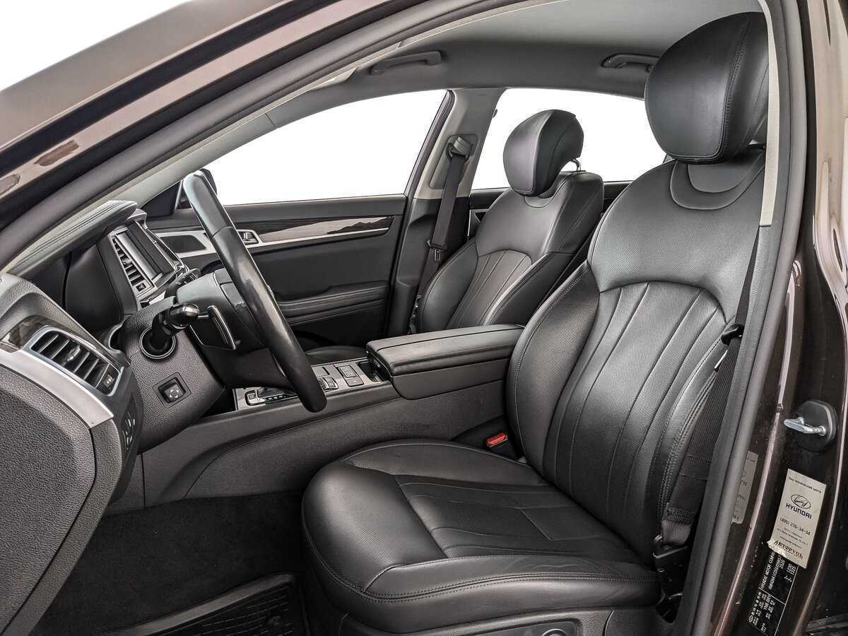 Купить Hyundai Genesis, 2015, 88 628 км.. Фото: #18