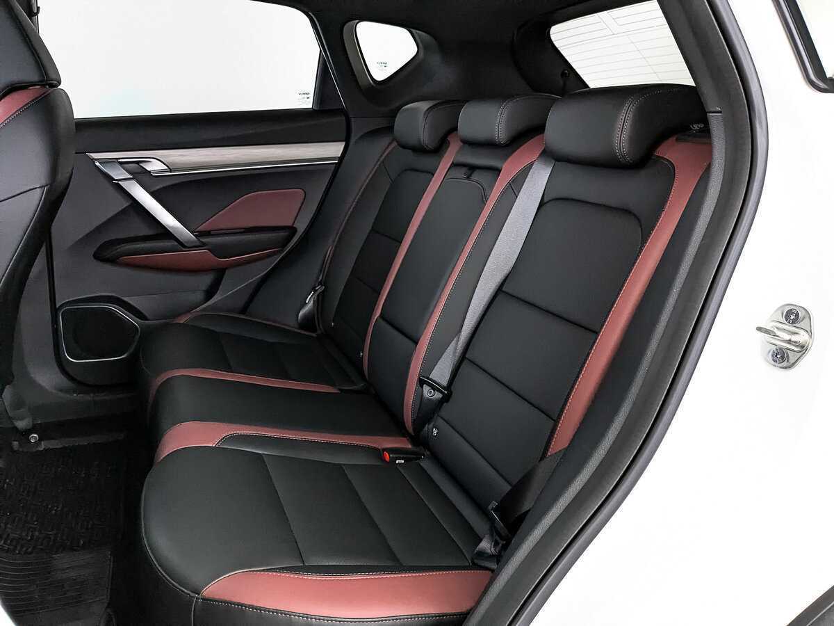 Купить Geely Coolray, 2023, 33 211 км.. Фото: #17