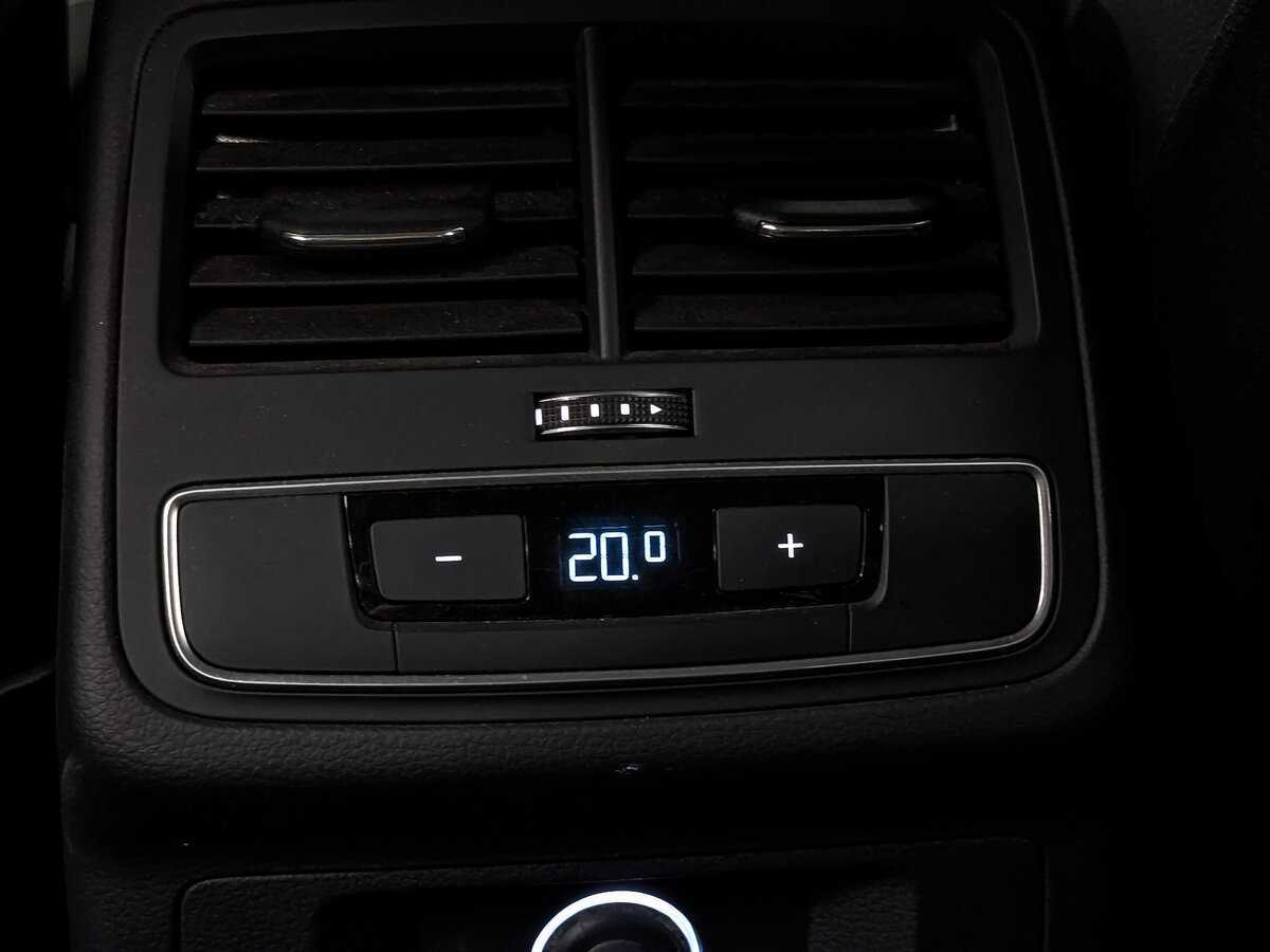 Купить Audi A4, 2018, 97 798 км.. Фото: #28