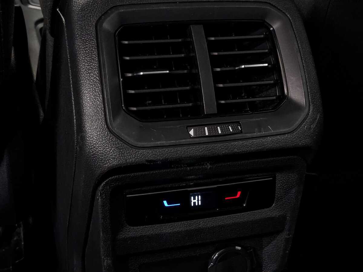 Купить Volkswagen Tiguan, 2021, 142 432 км.. Фото: #28