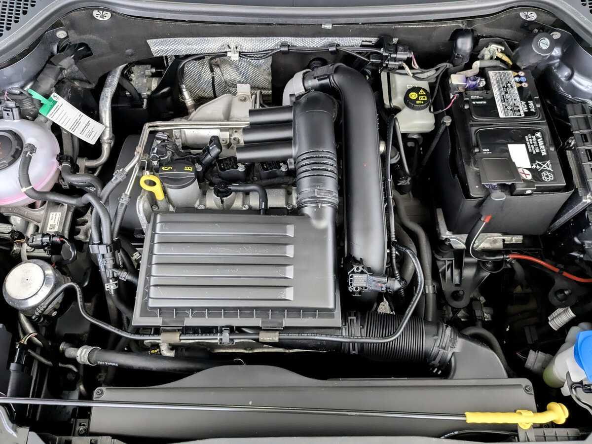 Купить Skoda Karoq, 2021, 72 481 км.. Фото: #8