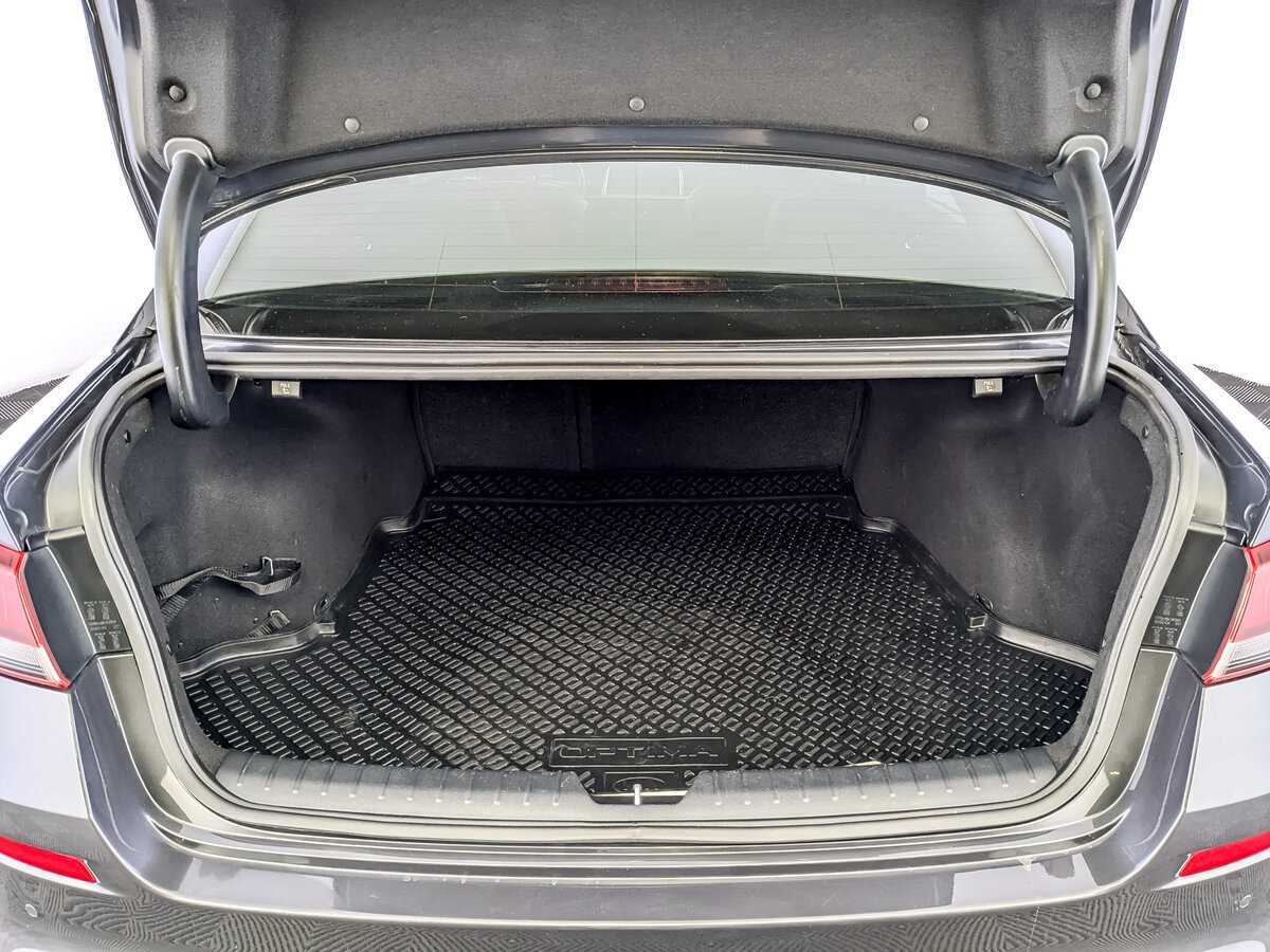 Купить Kia Optima, 2018, 71 869 км.. Фото: #9