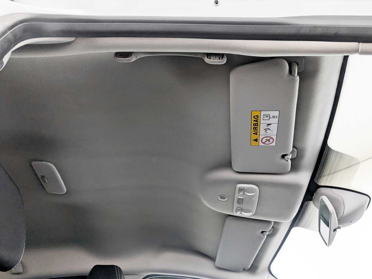 Купить Renault Fluence, 2013, 122 956 км.. Фото: #21