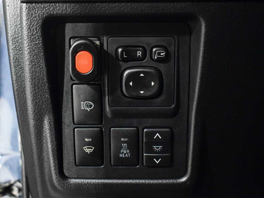 Купить Toyota Land Cruiser Prado, 2013, 261 817 км.. Фото: #9